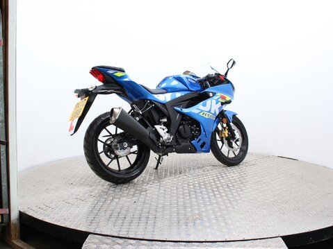 Suzuki GSXR125 6