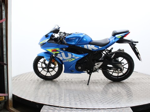 Suzuki GSXR125 5