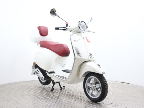 Piaggio Vespa Primavera 50cc 2-Stroke