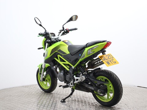 Benelli TNT 125cc 14