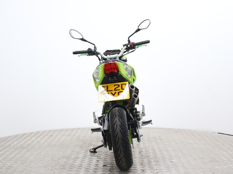 Benelli TNT 125cc 6