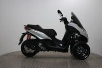 Piaggio MP3 300 SPORT - Finance Available