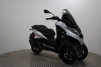 Piaggio MP3 300 SPORT - Finance Available