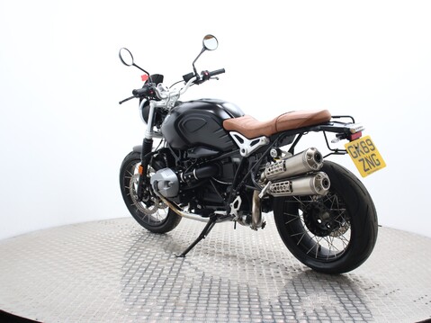 BMW R nineT Scrambler R NINET RACER SCRAMBLER X 6