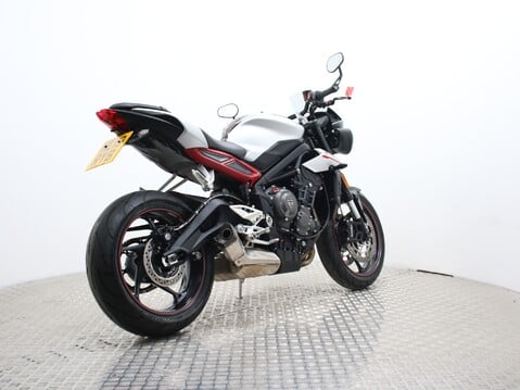 Triumph Street Triple 765 STREET TRIPLE R 12