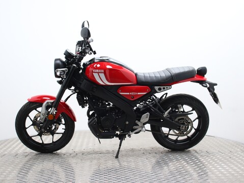 Yamaha XSR125 Finance Available 5