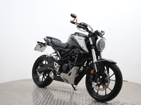 Honda CB125R CBF CB125 R 3