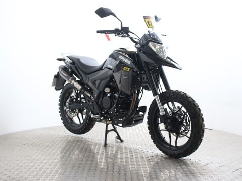 Sinnis Terrain Black Edition - Finance Available 2