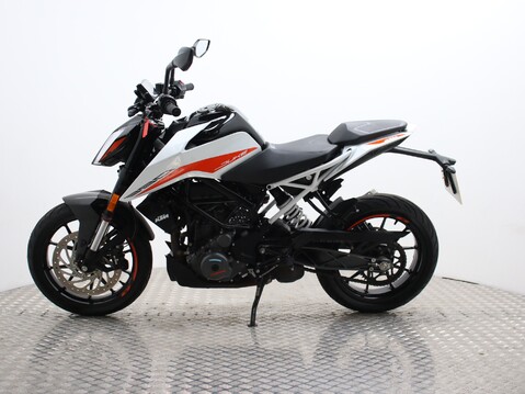 KTM 390 DUKE 390 DUKE 390cc 8