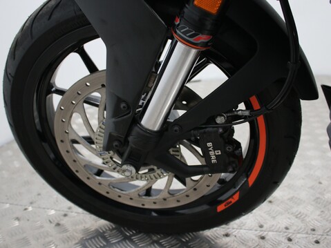 KTM 390 DUKE 390 DUKE 390cc 22