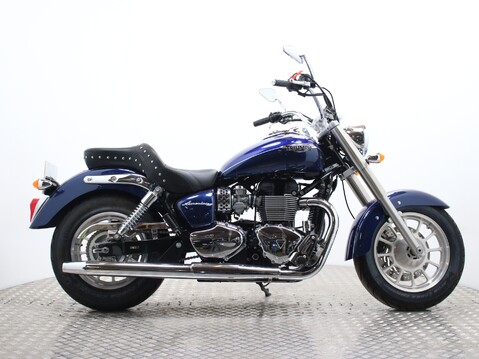 Triumph America AMERICA 865cc 1