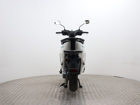 Yamaha Neos - Finance Available 7