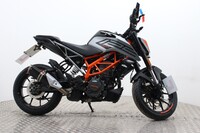 KTM 125 Duke 125 DUKE 22