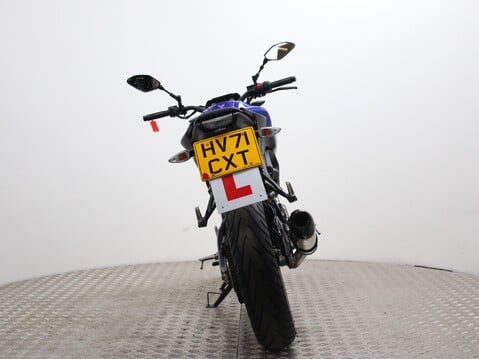 Yamaha MT-125 MT-125 (MTN-125A) 11