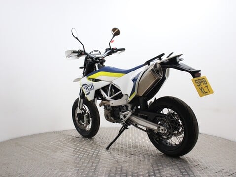 Husqvarna 701 701 SUPERMOTO 2018 9