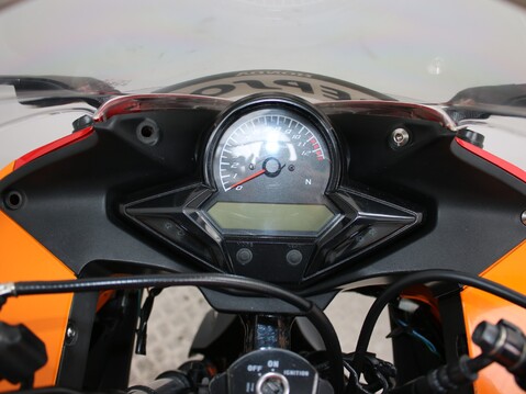 Honda CBR125R CBR 125 R-F 15