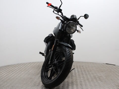 Moto Guzzi V7 V7 III STONE 5