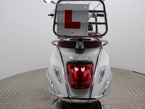 Piaggio Vespa Primavera VESPA PRIMAVERA 50 2T 22