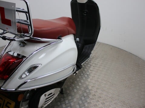 Piaggio Vespa Primavera VESPA PRIMAVERA 50 2T 27