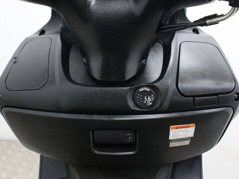 Suzuki Burgman 200 UH 200 AL7 21