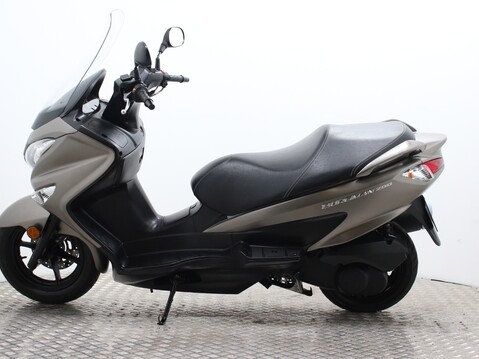 Suzuki Burgman 200 UH 200 AL7 8