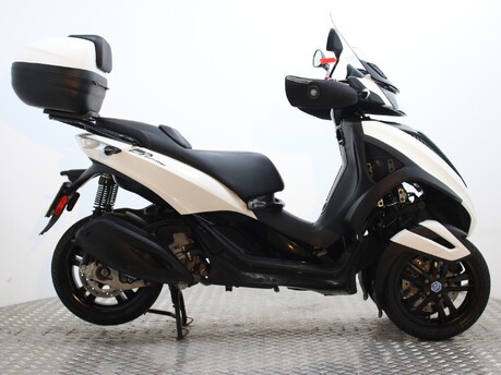 Piaggio MP3 MP3 300 YOURBAN LT