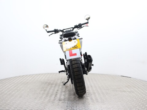 Husqvarna Svartpilen SVARTPILEN 125 2021 11