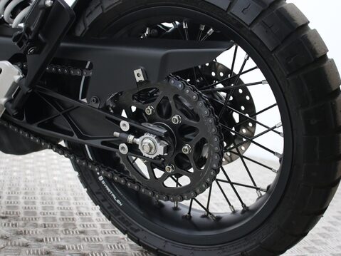 Husqvarna Svartpilen 125 SVARTPILEN 125 2021 25