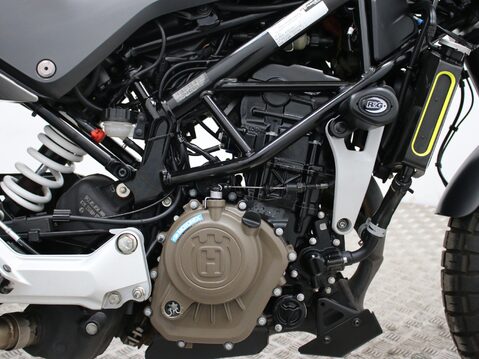 Husqvarna Svartpilen 125 SVARTPILEN 125 2021 23