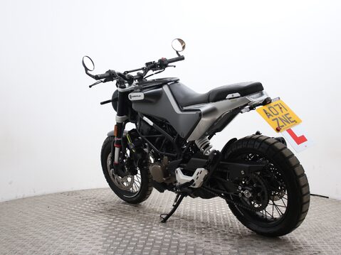 Husqvarna Svartpilen 125 SVARTPILEN 125 2021 9
