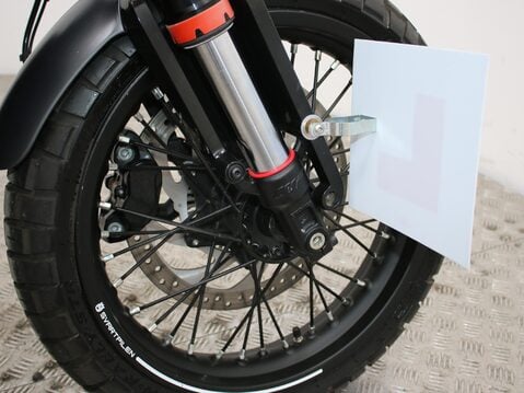 Husqvarna Svartpilen 125 SVARTPILEN 125 2021 17