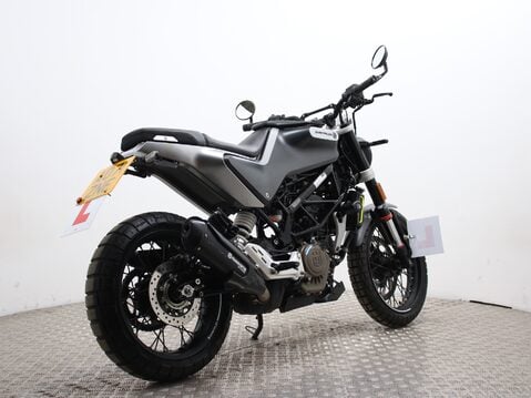 Husqvarna Svartpilen 125 SVARTPILEN 125 2021 12