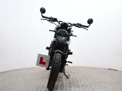 Husqvarna Svartpilen 125 SVARTPILEN 125 2021 5