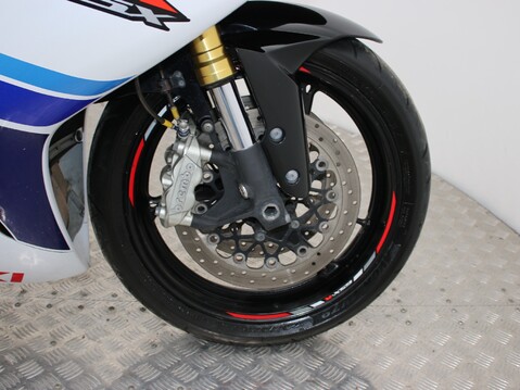 Suzuki GSXR750 GSXR 750 L6 37