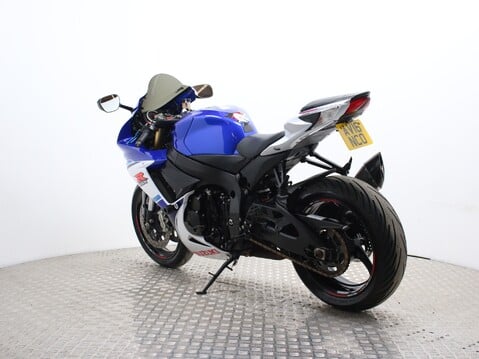 Suzuki GSXR750 GSXR 750 L6 9