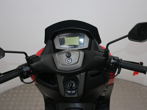 Yamaha Nmax 125 GPD125-A ABS 14