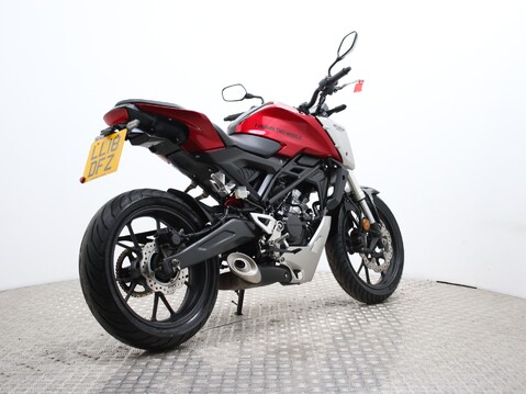 Honda CB125R CBF 125 NA-J 12