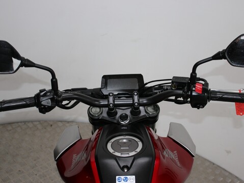 Honda CB125R CBF 125 NA-J 14