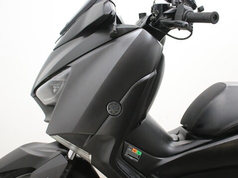 Yamaha Xmax X-MAX 125 (YP125RA) 25