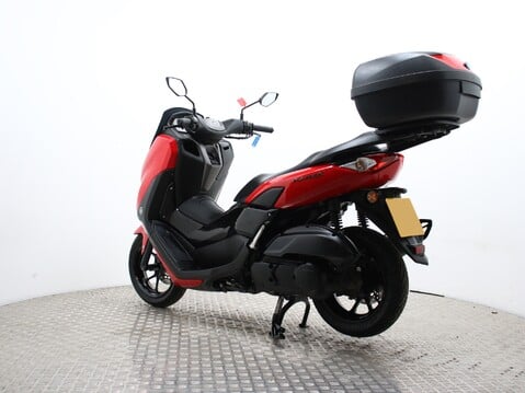 Yamaha Nmax 125 GPD125-A ABS 9