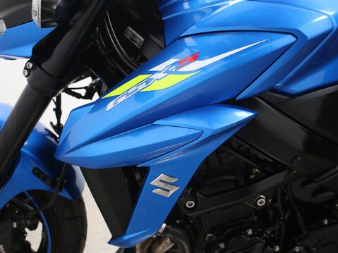 Suzuki GSX-S750 GSXS 750 Y AL9 18