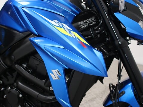 Suzuki GSX-S750 GSXS 750 Y AL9 30