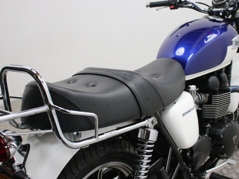 Triumph Bonneville BONNEVILLE 865 29