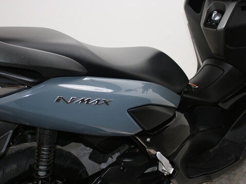 Yamaha Nmax 125 GPD125-A ABS 21