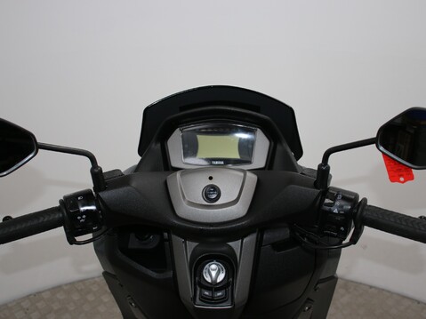 Yamaha Nmax 125 GPD125-A ABS 14