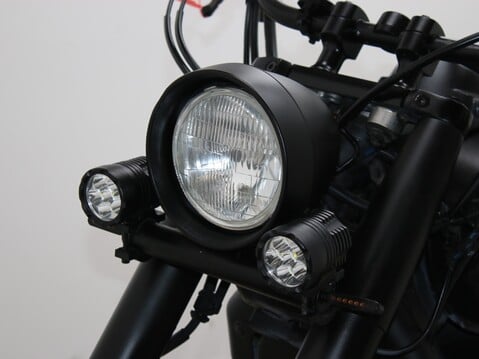 Honda VT750 VT 750 C-9 Shadow 18