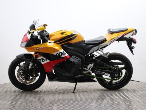 Honda CBR600RR CBR600RR-9 5