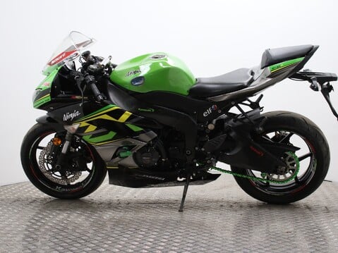 Kawasaki ZX-6R ZX600RCF 5