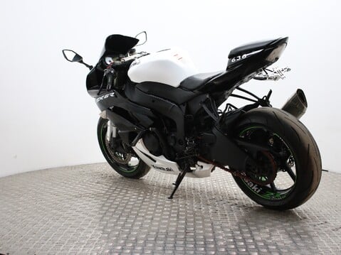 Kawasaki ZX-6R ZX600RAF 6