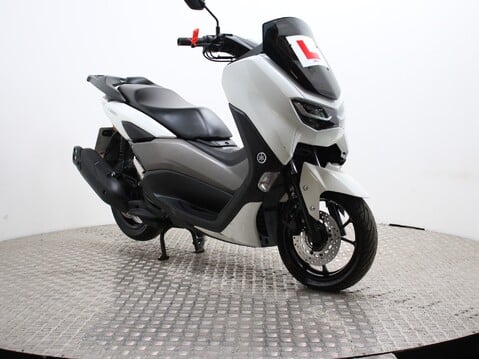 Yamaha Nmax 125 GPD125-A ABS 3